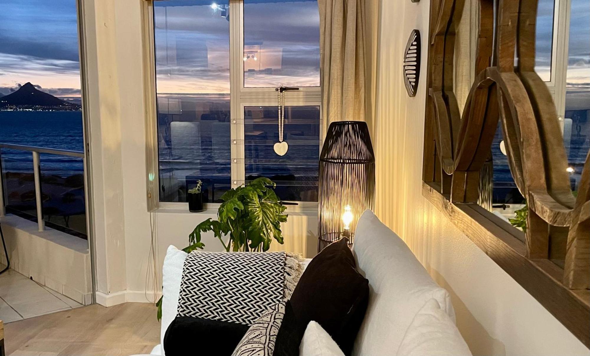 Appartement Abode Africa à Bloubergstrand Extérieur photo